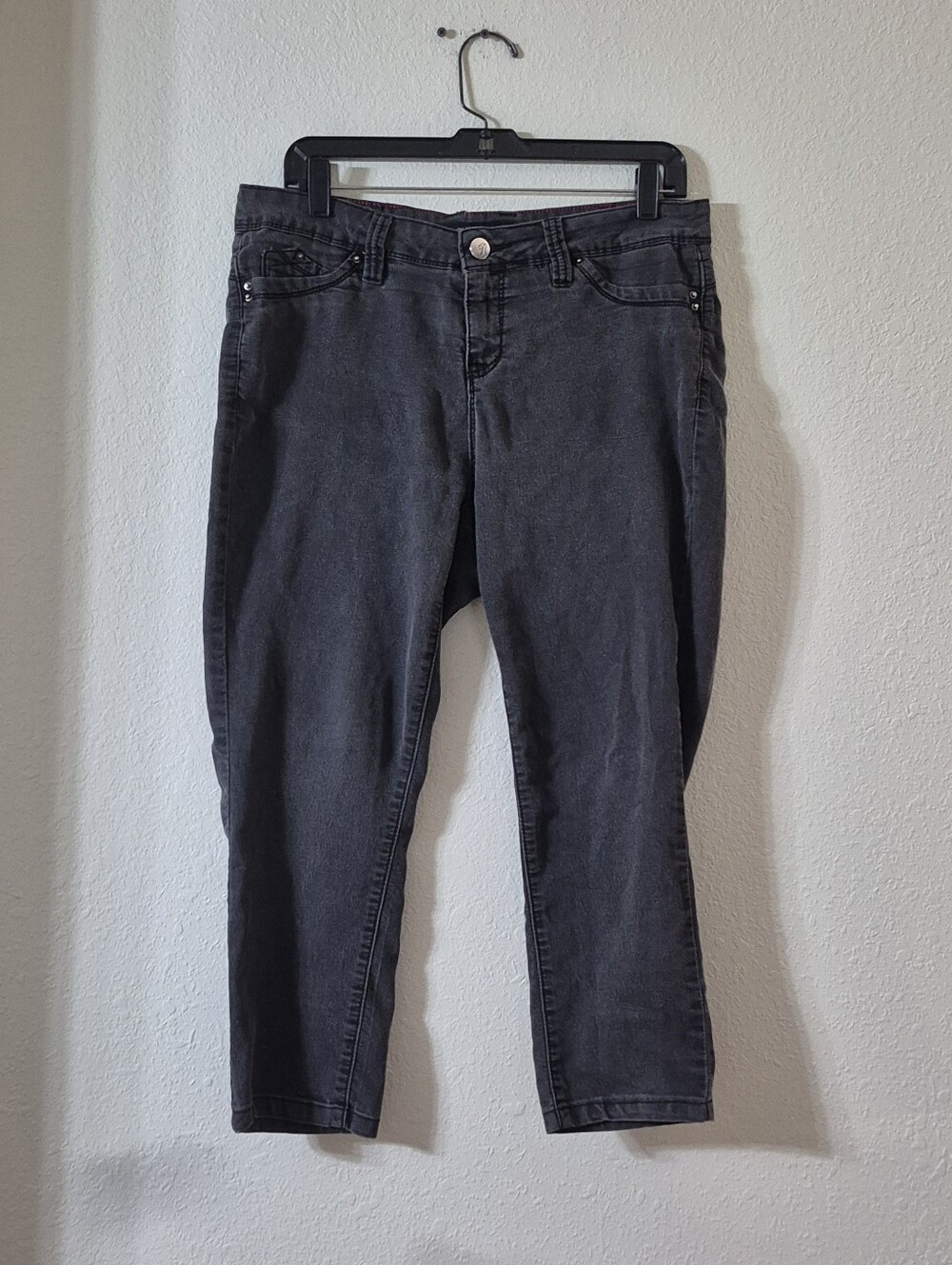 Royalty For Me Black Cropped Stretch Jeans